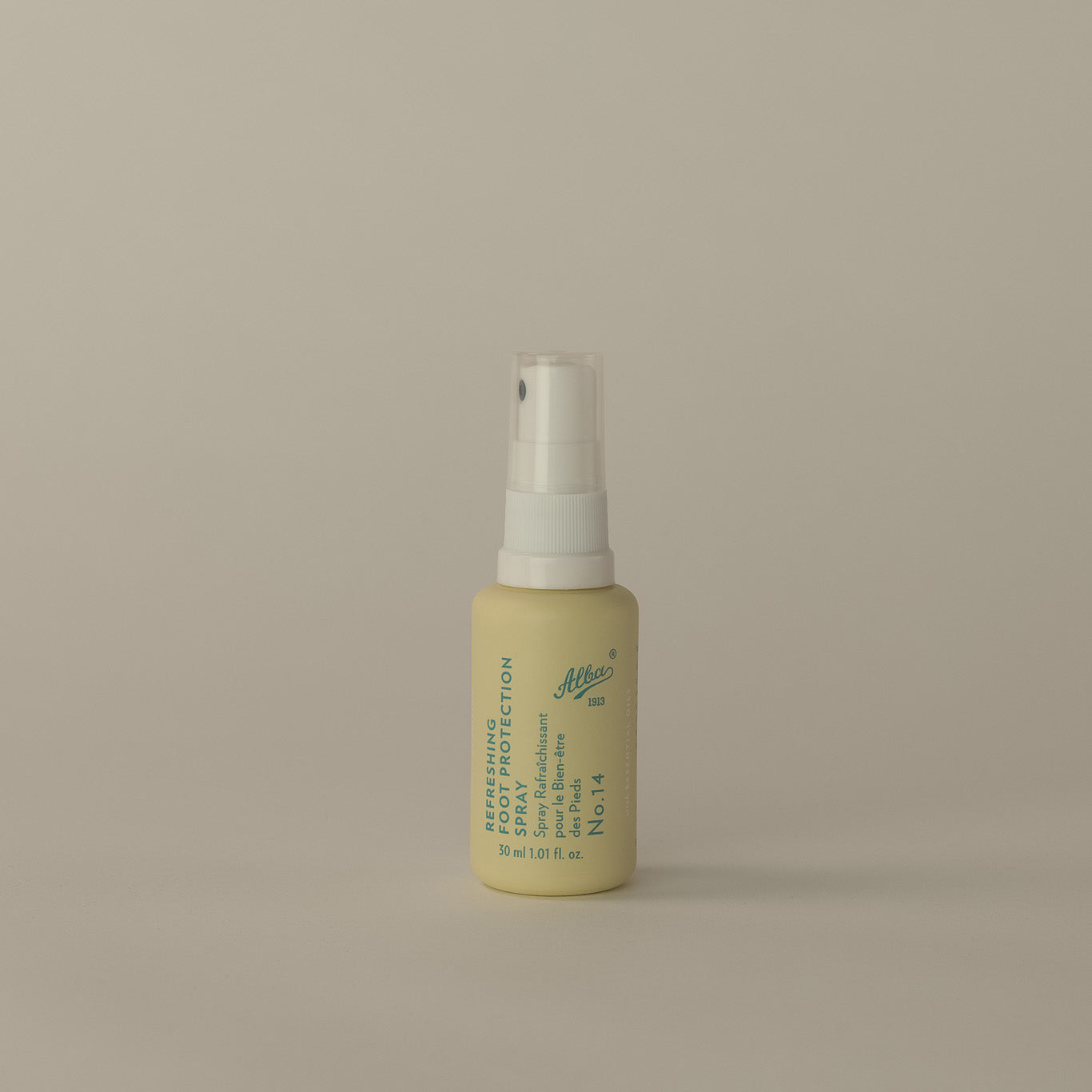 Refreshing Protective Foot Spray